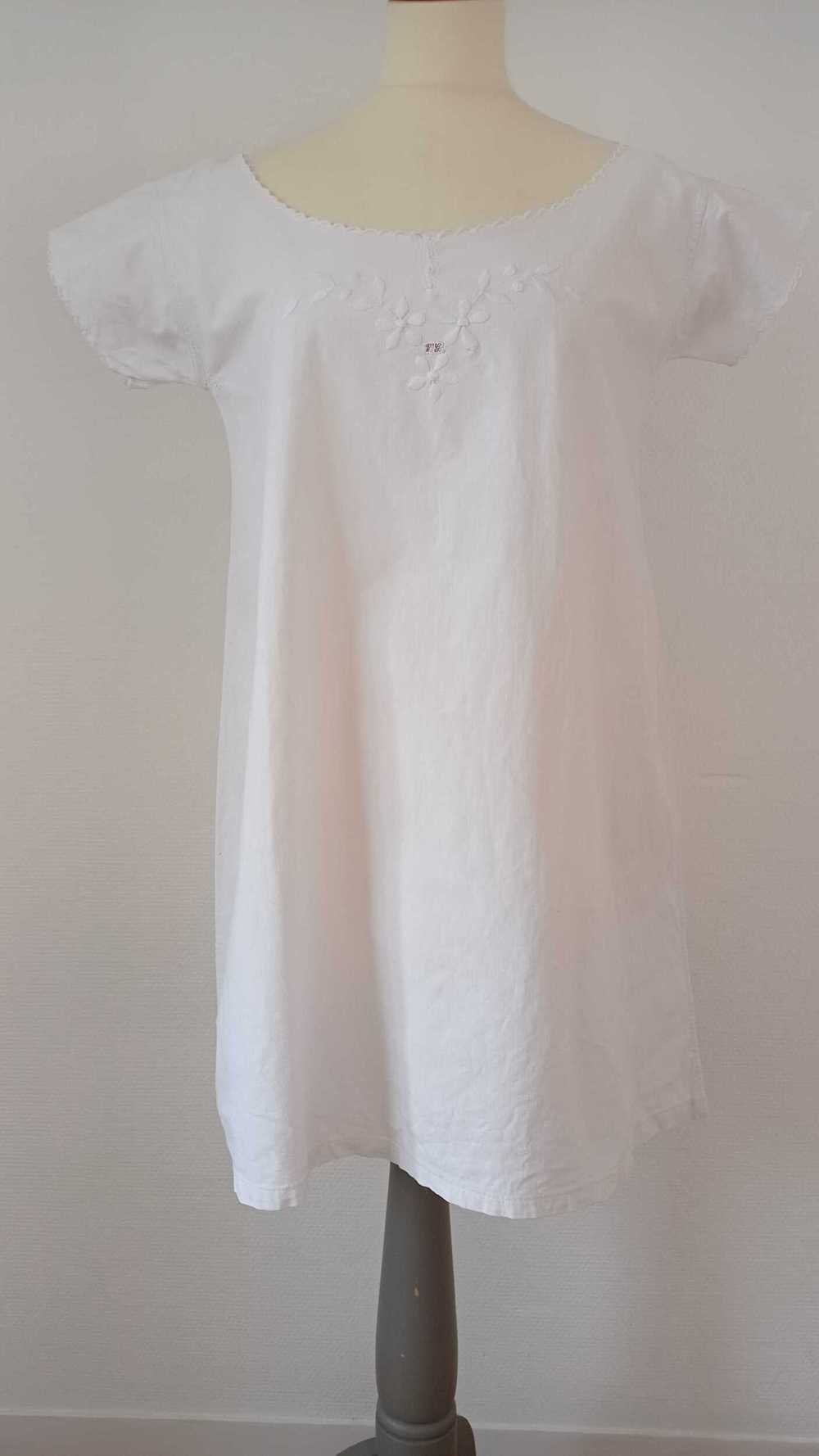 Robe en coton brodé - image 2