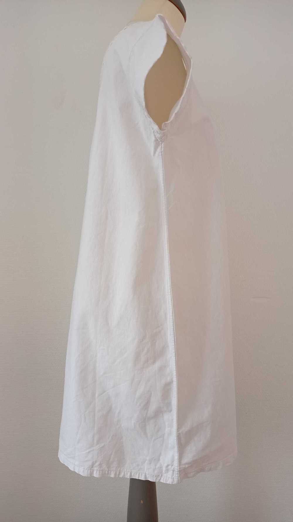 Robe en coton brodé - image 4