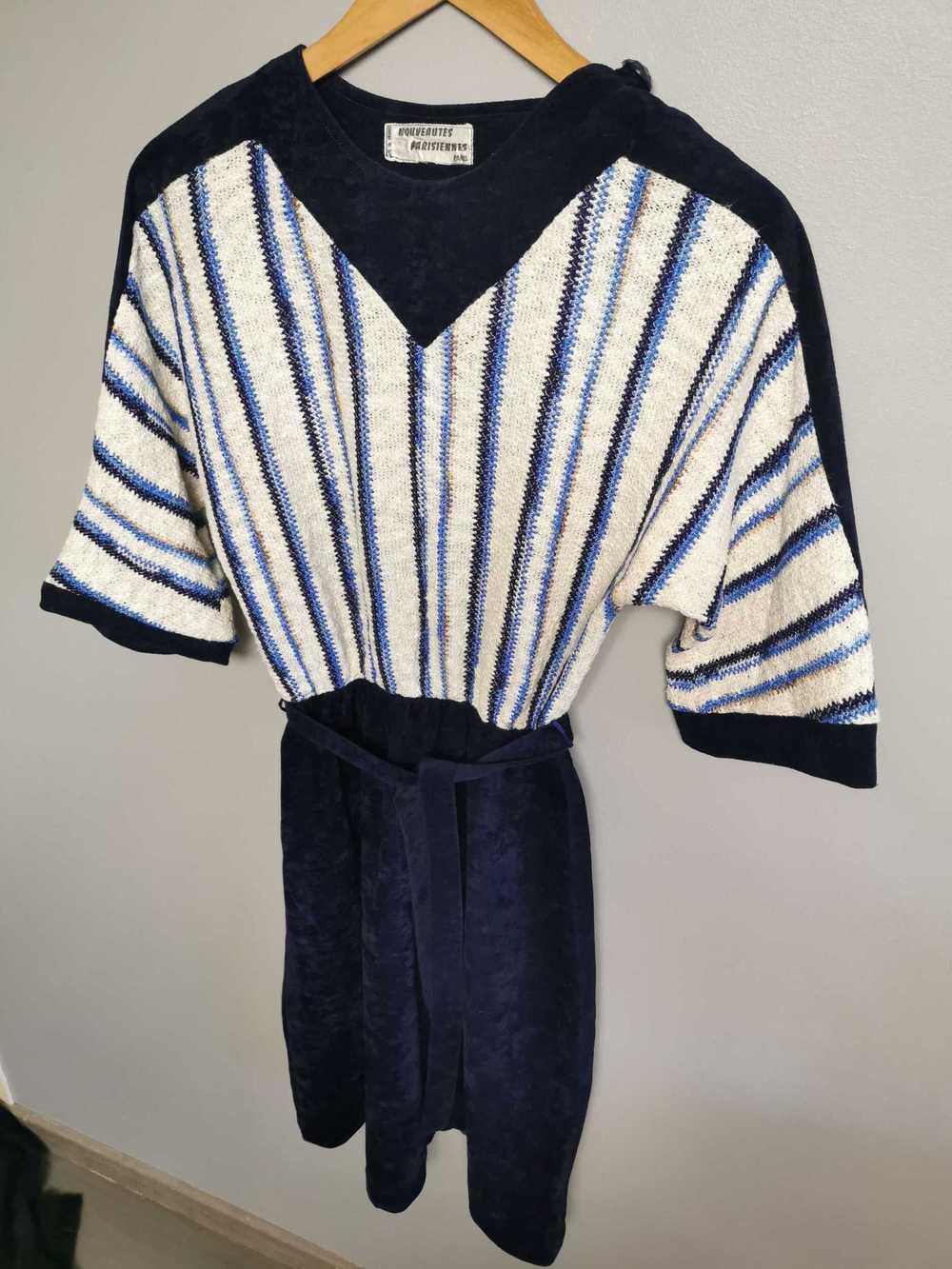 Robe en velours 70's - image 3