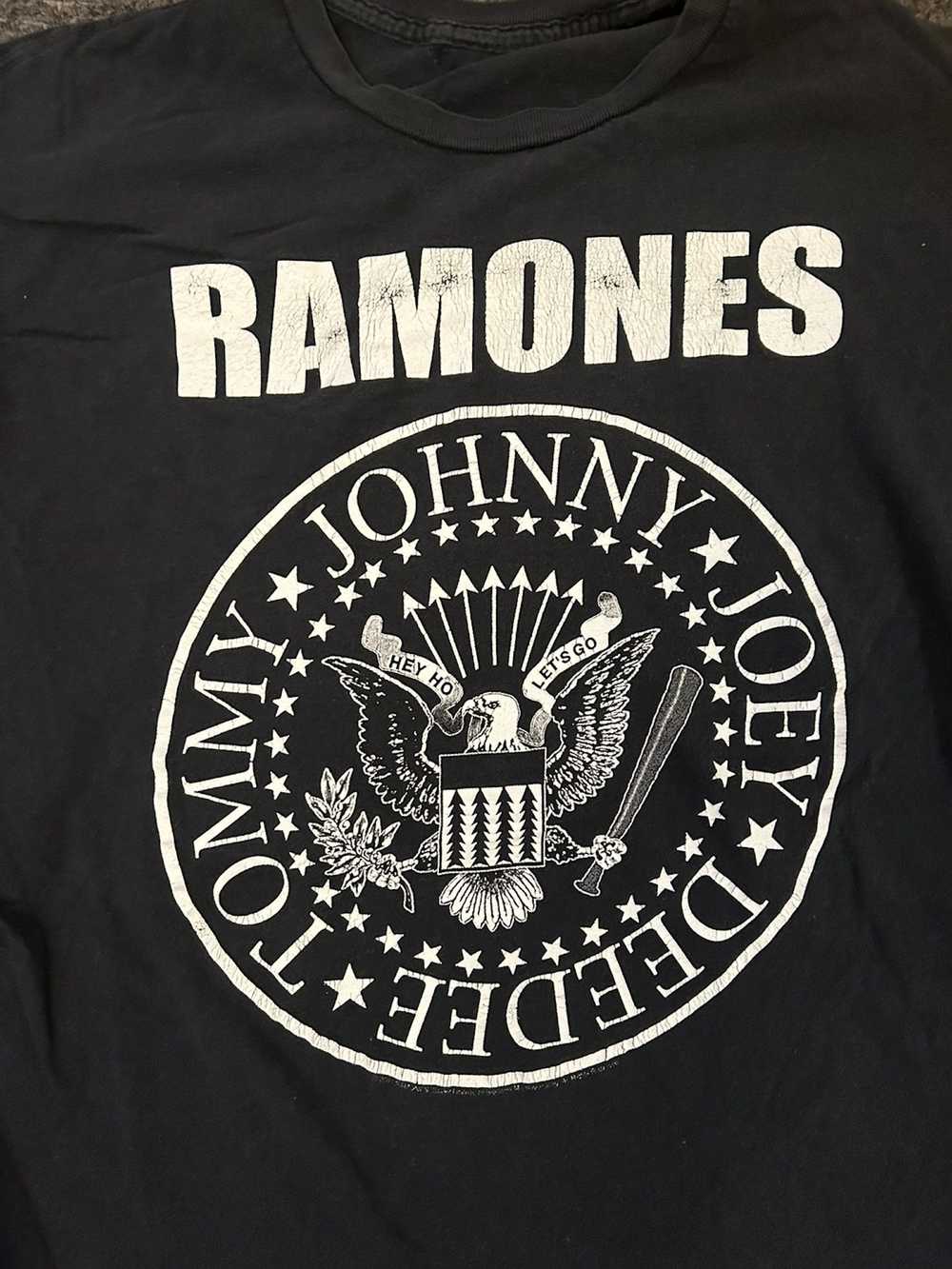 Vintage Vintage Ramones Tee - image 2