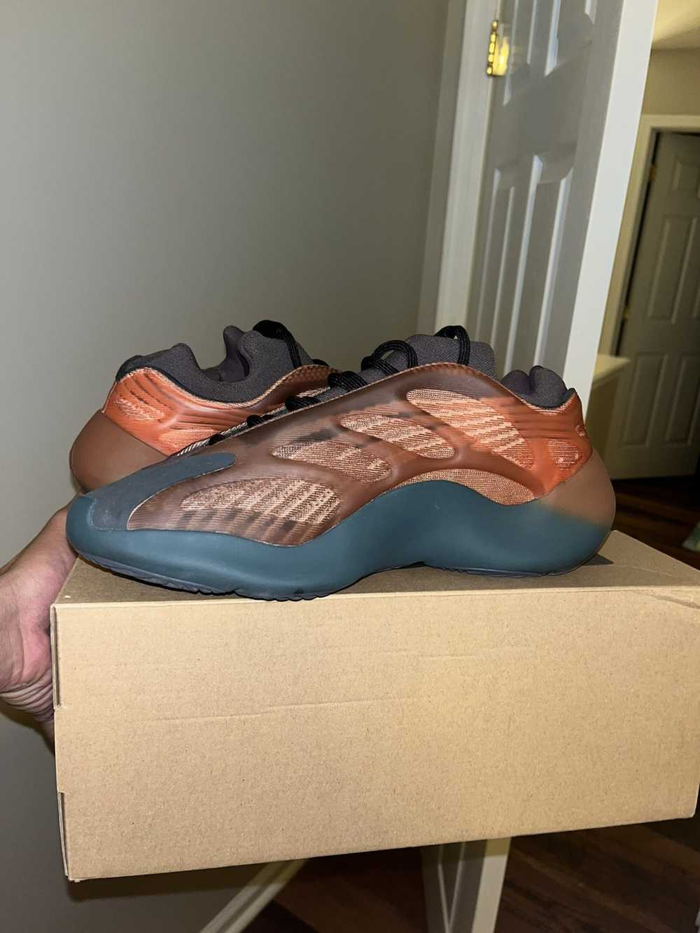 Adidas × Yeezy Season Yeezy 700 V3 copper - image 2