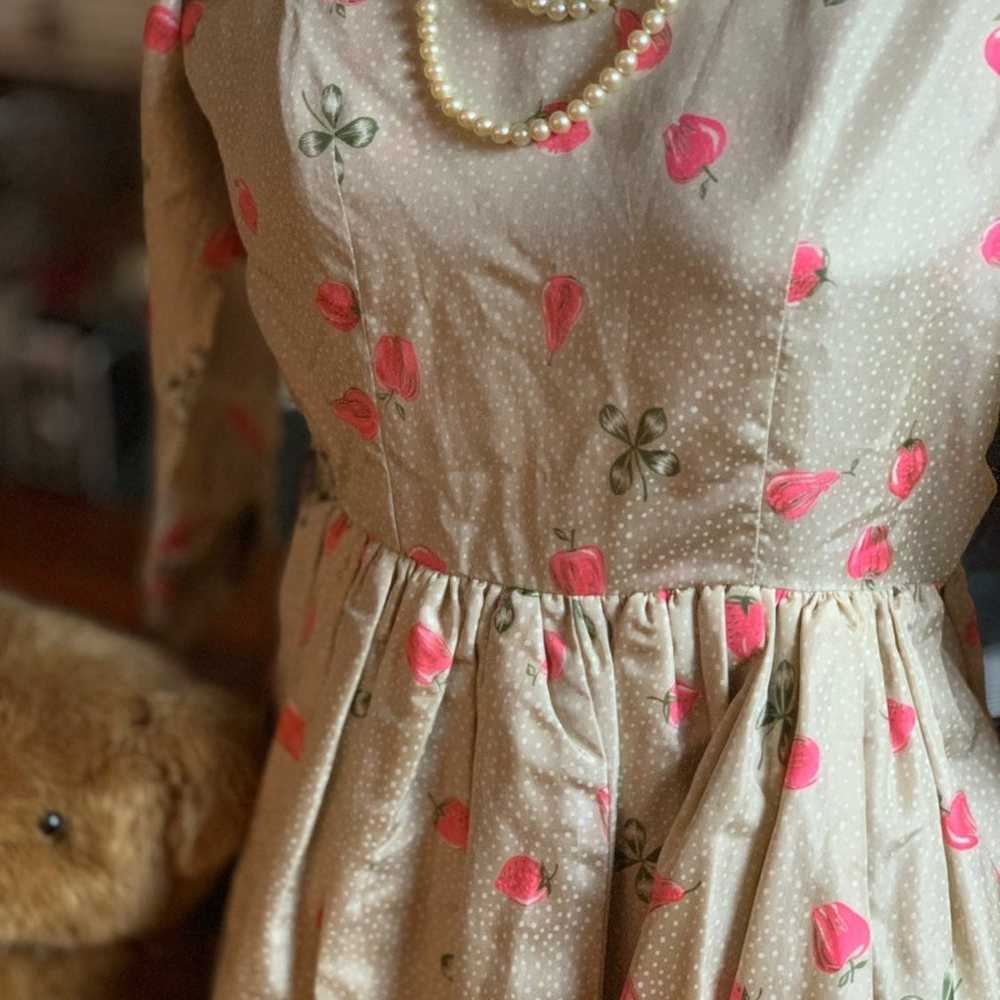 1960s Vintage Handmade dress - image 3