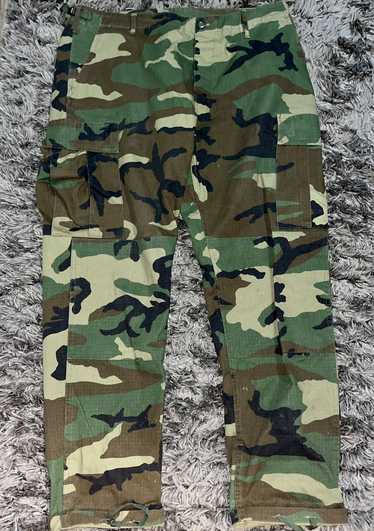 Military × Thrifted Camo army cargo pants