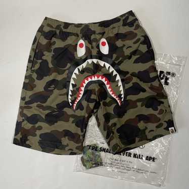Bape 1st Camo Shark Beach Shorts Green Large - image 1