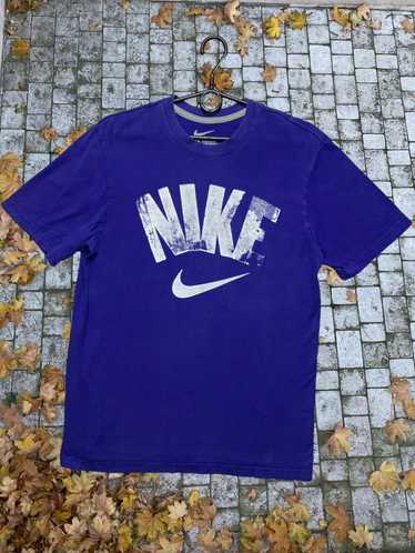 Nike × Streetwear × Vintage Vintage Nike tee big … - image 1