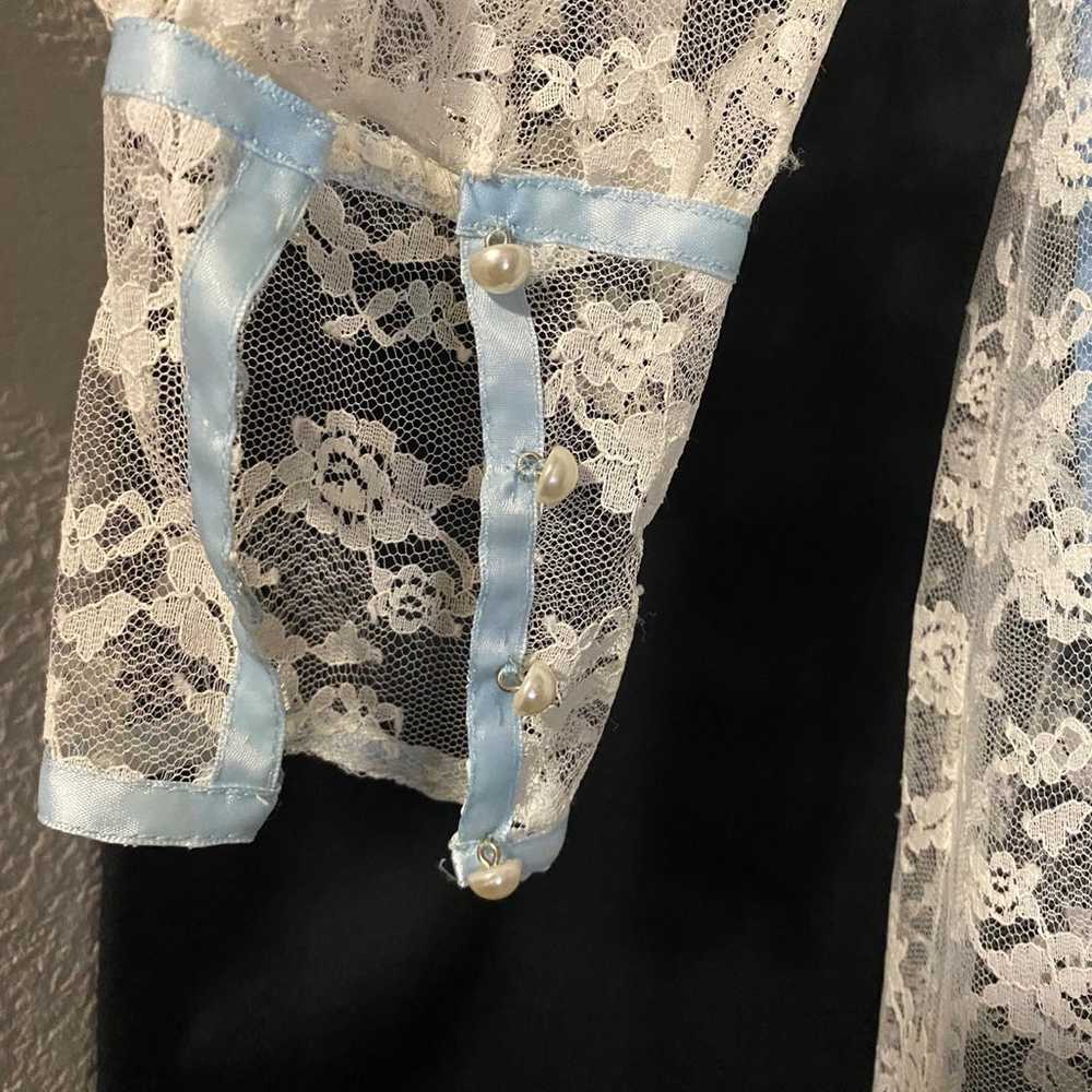 Gunne Sax vintage blue and white lace dress - image 3