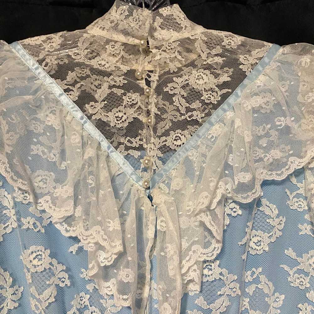 Gunne Sax vintage blue and white lace dress - image 5