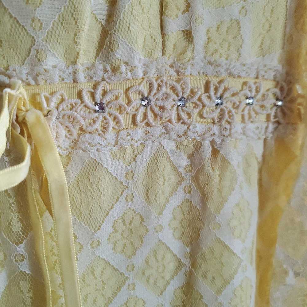 60s yellow daisy dress sheer lace sleeves Rhinest… - image 4