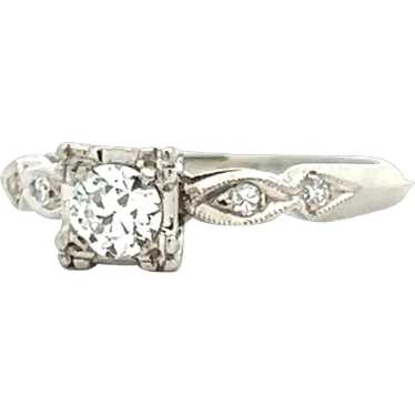 1925 Art Deco Platinum Diamond Ring