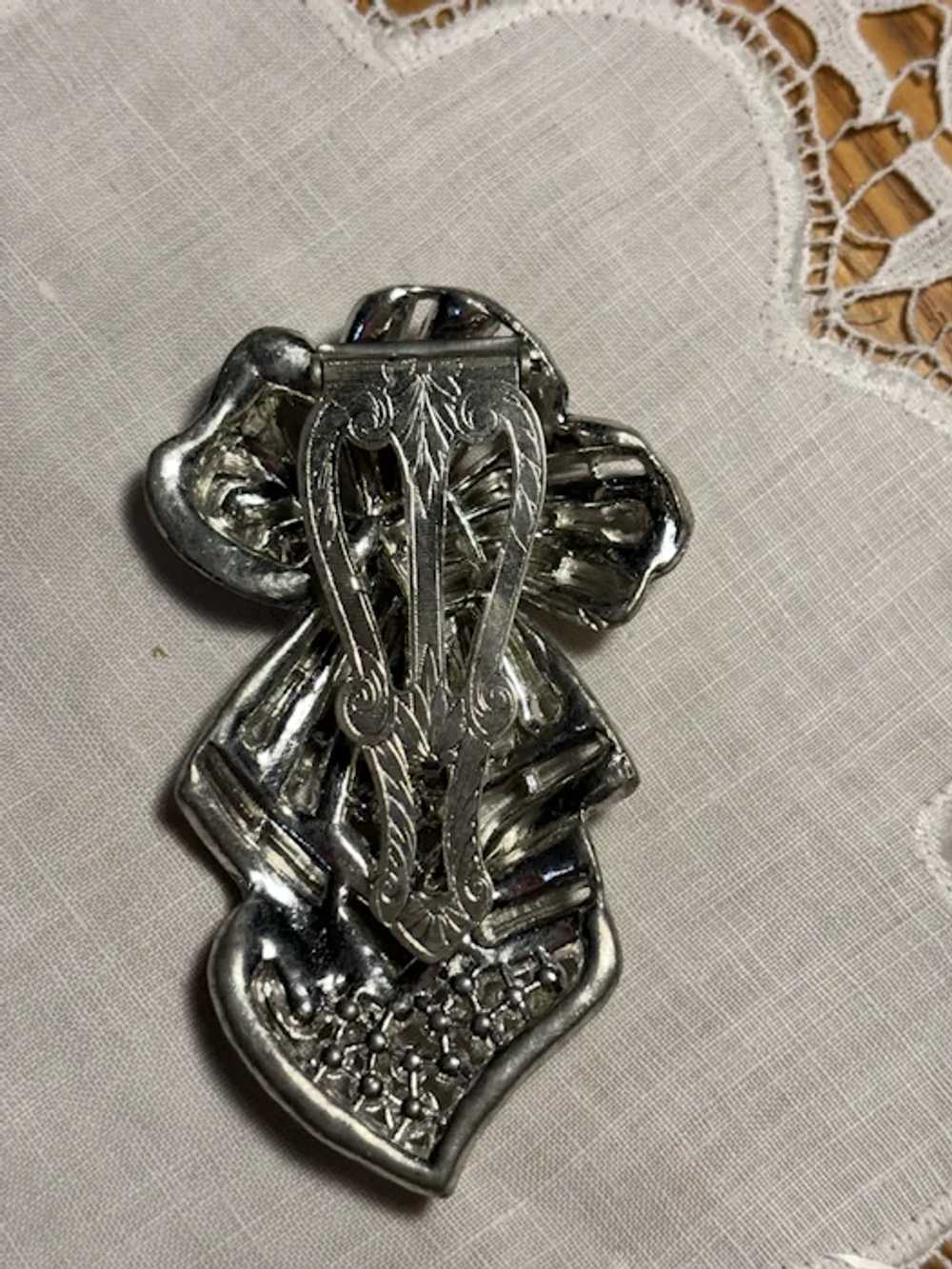 Vintage Large Rhodium Plated Diamante Dress Clip - image 5