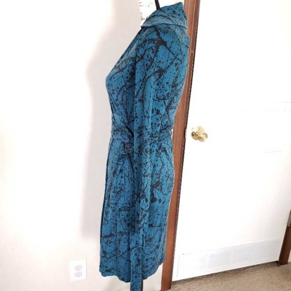 Diane Von Furstenberg Vintage 100% Silk Wrap Dres… - image 8