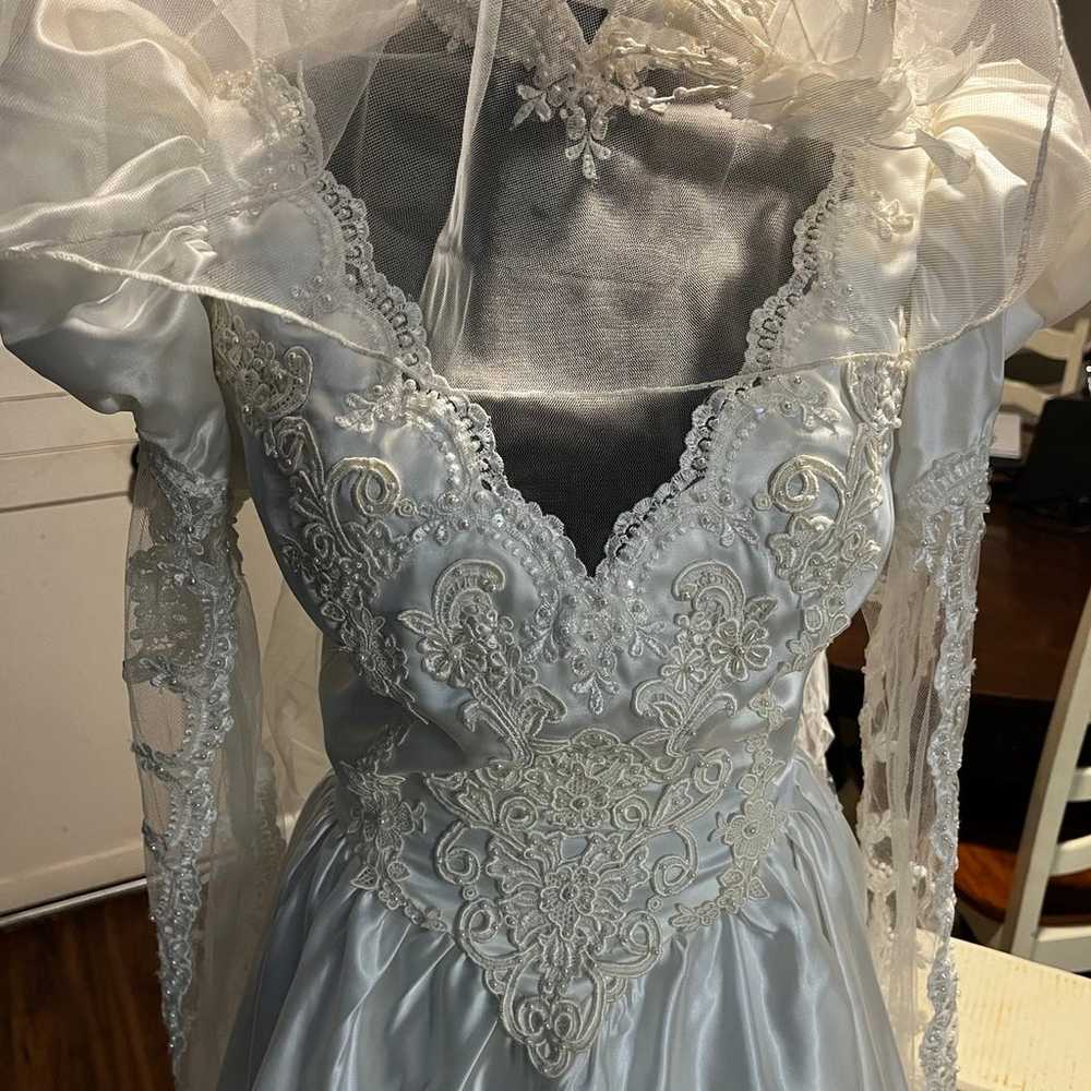 Vintage 80s-90s modest wedding gown dress & veil … - image 6