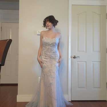 A prom/formal dress