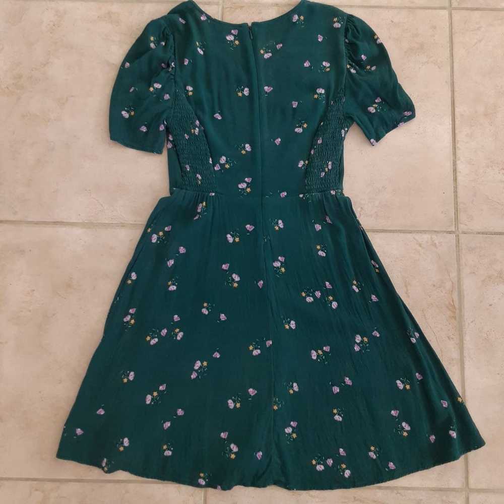 Green floral a-line dress small - image 11