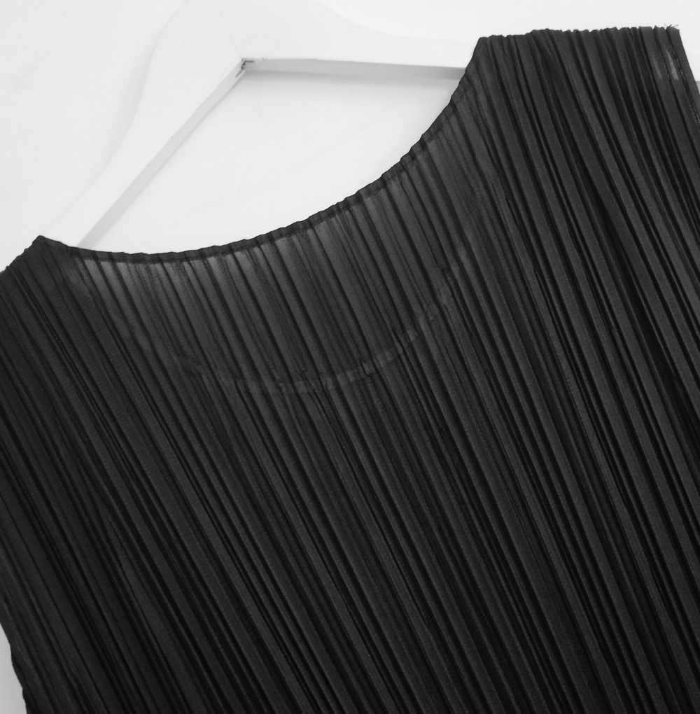 Product Details Pleats Please Black Shift Dress - image 5