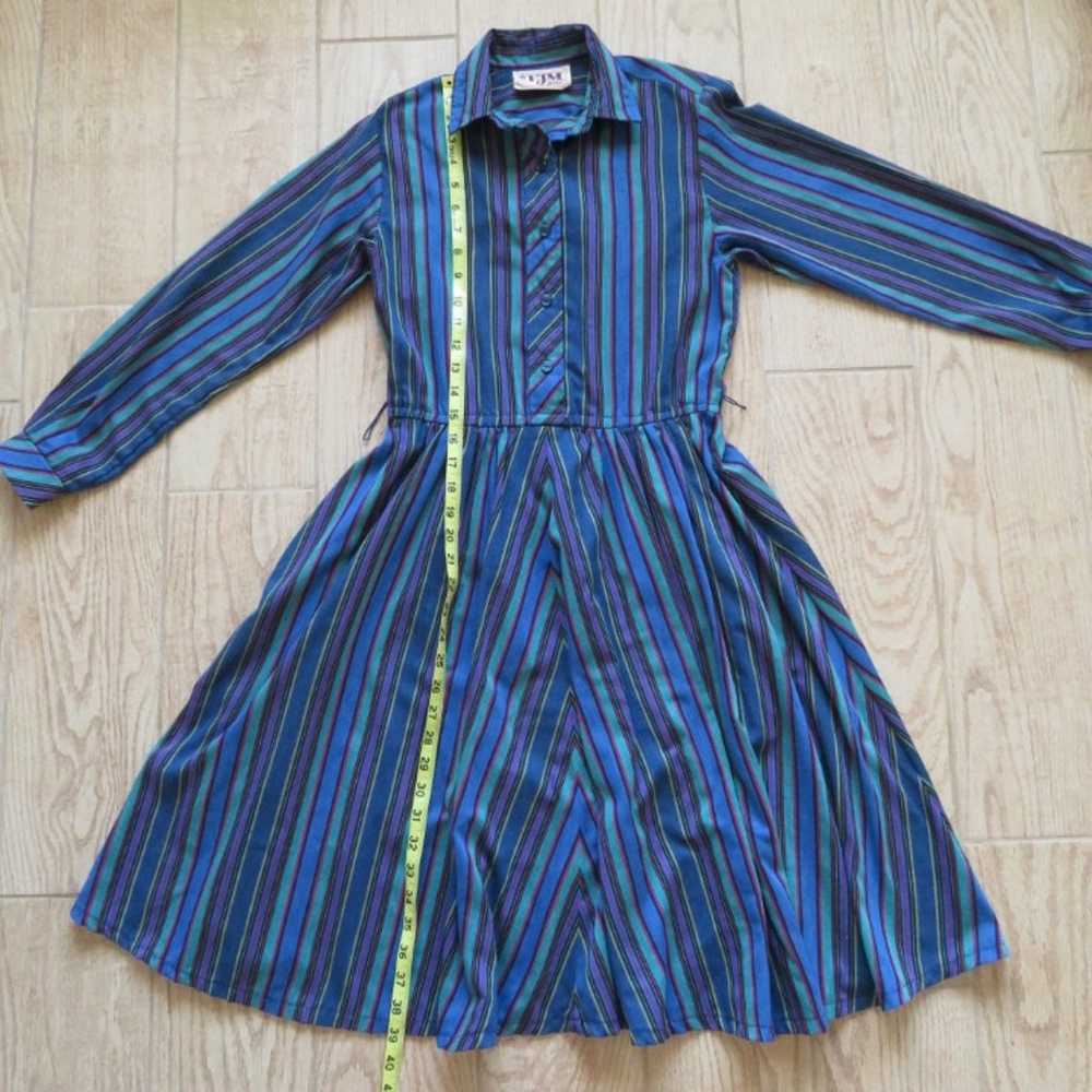 Vintage 1970s or 1980s EJM Petite Striped Shirtdr… - image 7