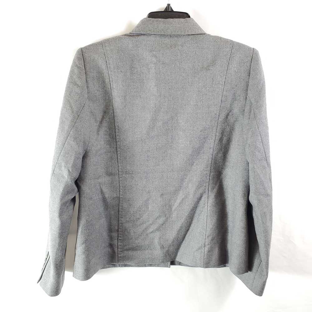 Pendleton Women Gray Pinstripe Suit Sz 10 - image 7