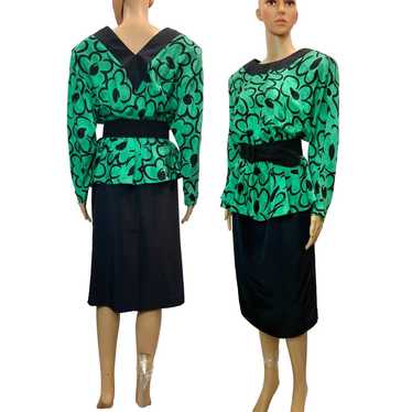 80s Green & Black Batwing Peplum Dress Mod Floral… - image 1