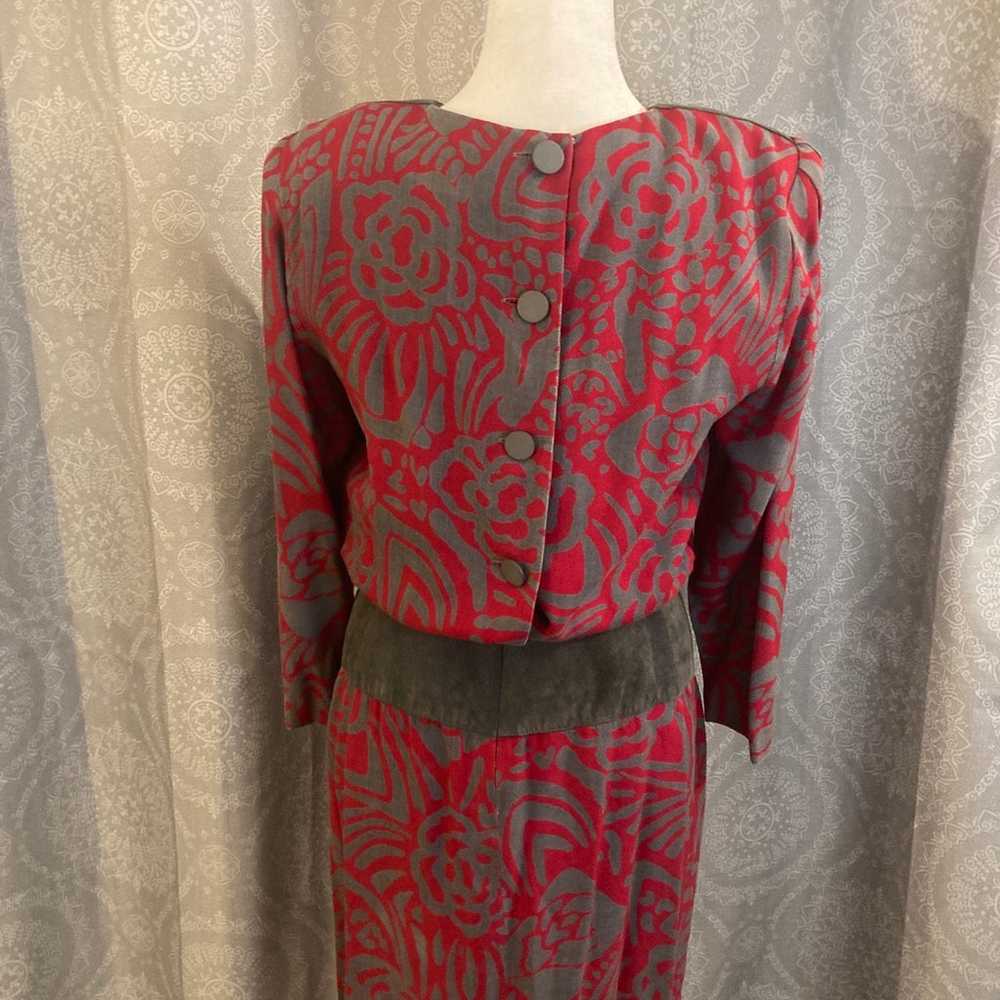 100% Silk “Vintage” Dress w/ Suede Waist by St Gi… - image 6