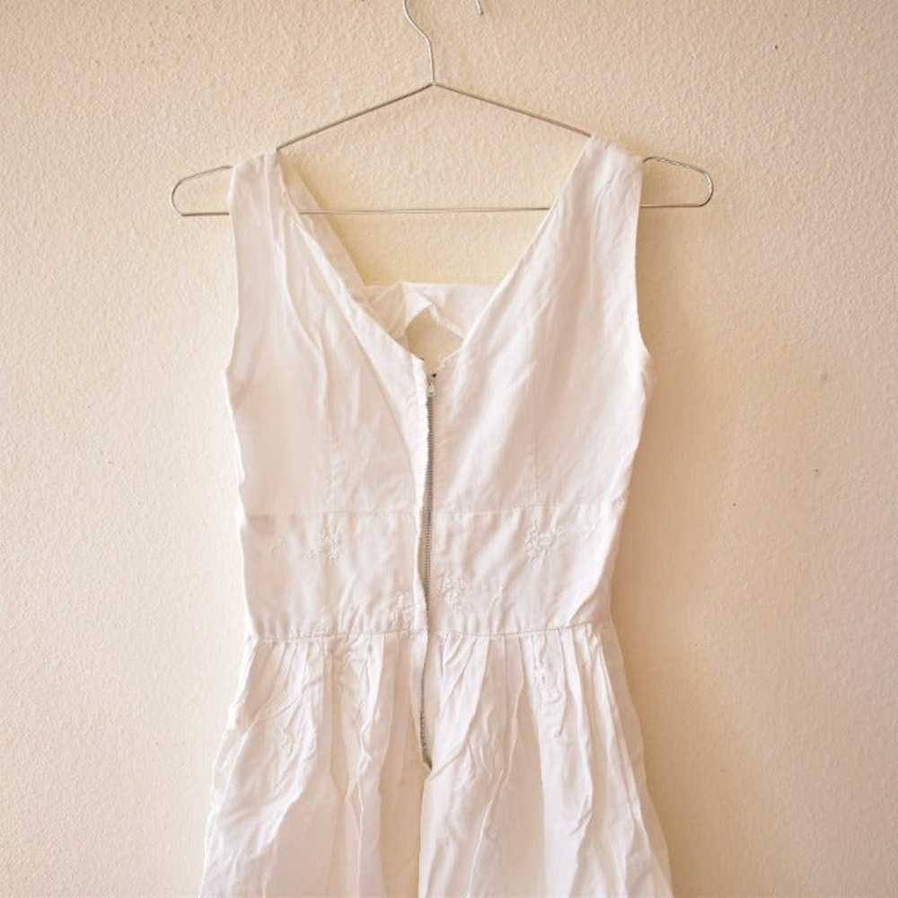 Handmade 50s / 60s Vintage White Dress - image 4