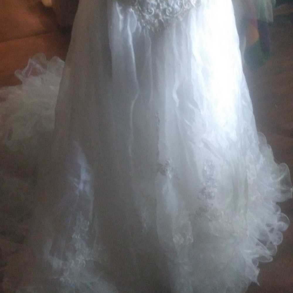 Vintage 1980s wedding dress with veil.Size 2/4 - image 4