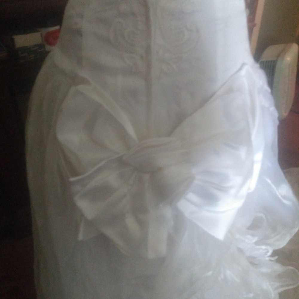 Vintage 1980s wedding dress with veil.Size 2/4 - image 8
