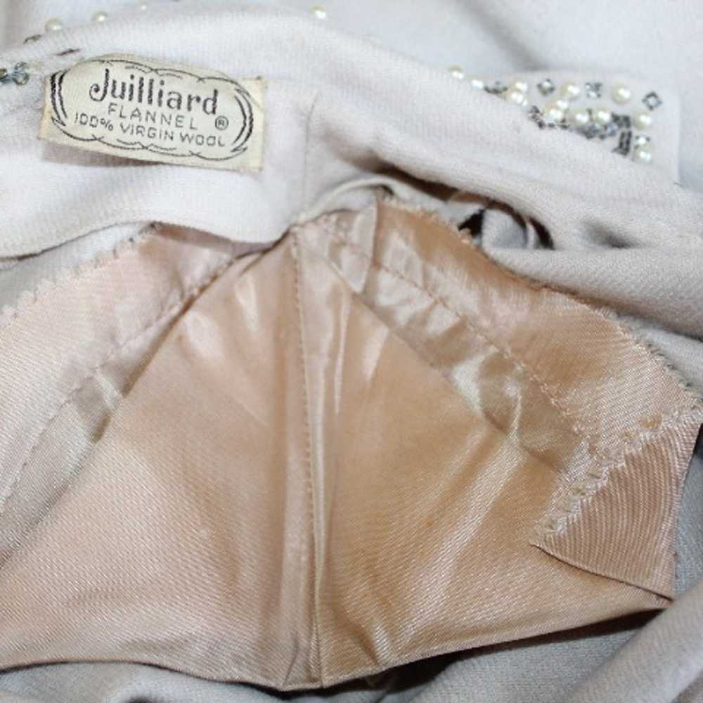 Vintage 1940s Juilliard Flannel Beige Wool Long S… - image 7