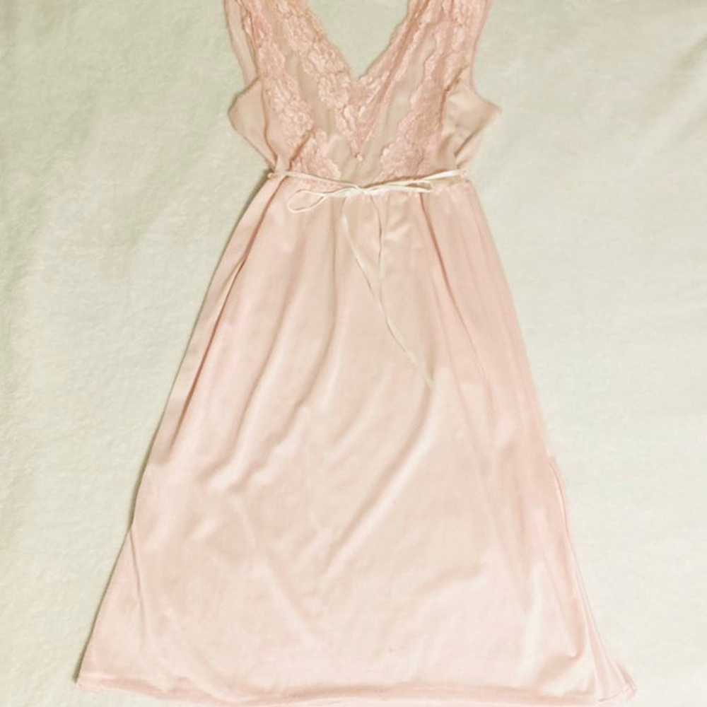 Vintage lace nightgown - image 5