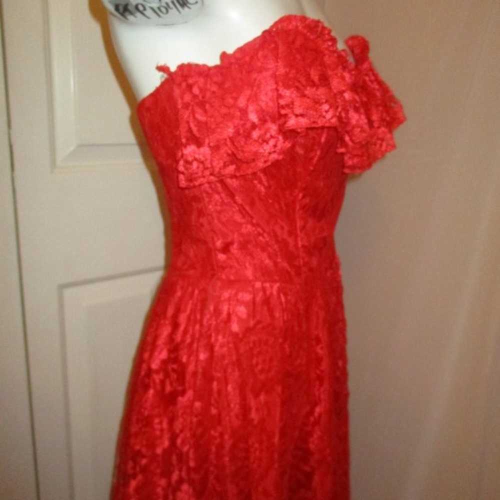 Steppin Out vintage strapless lace dress - image 4