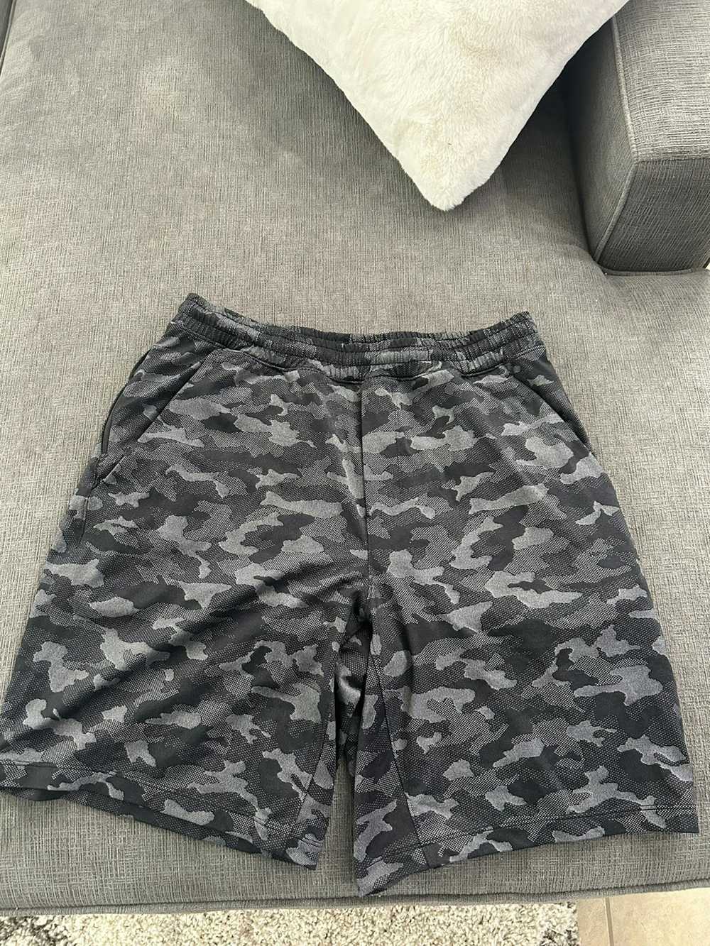 Lululemon Black and grey camo shorts - image 1