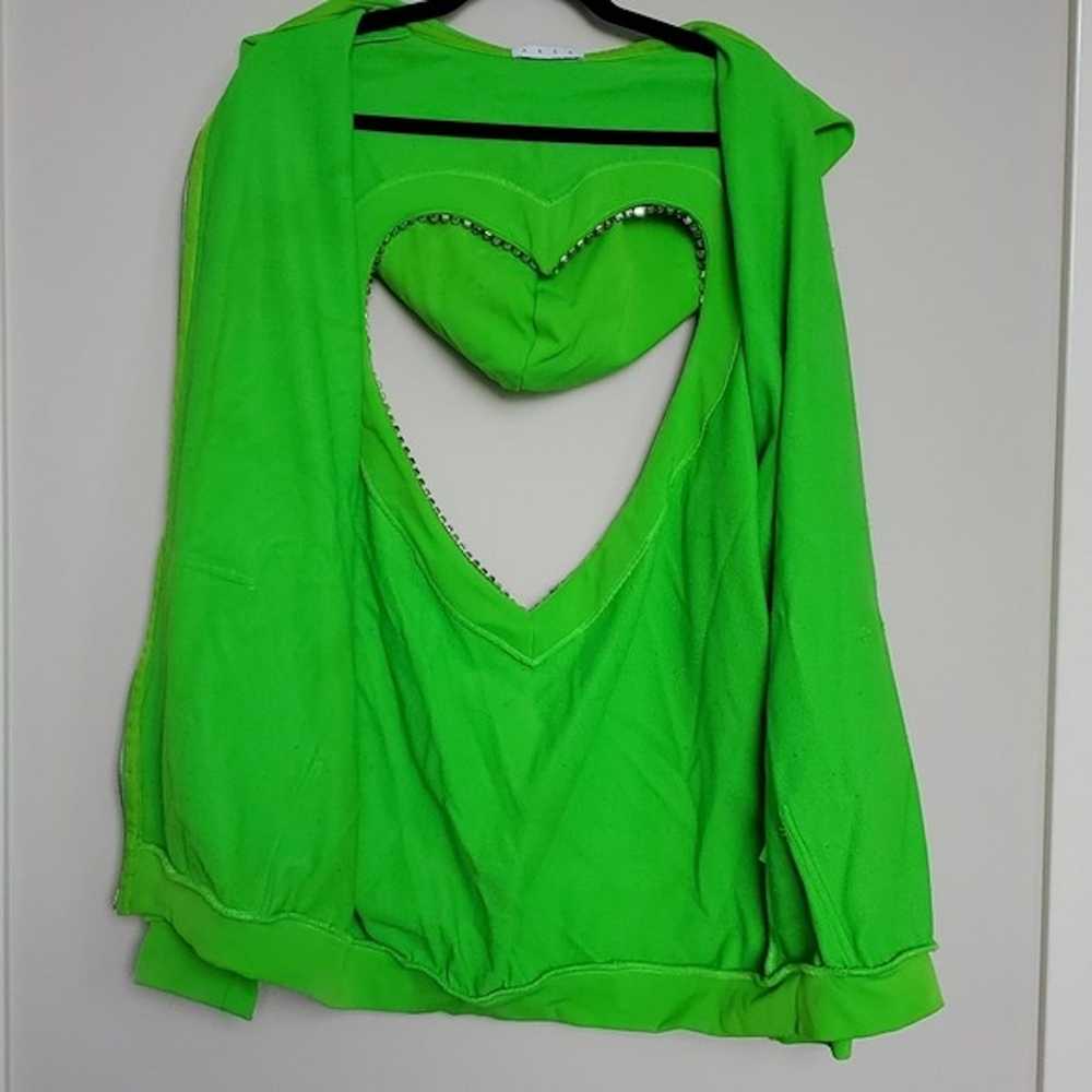 Area NYC AREA NYC Oversized Neon Green Heart Cut … - image 8