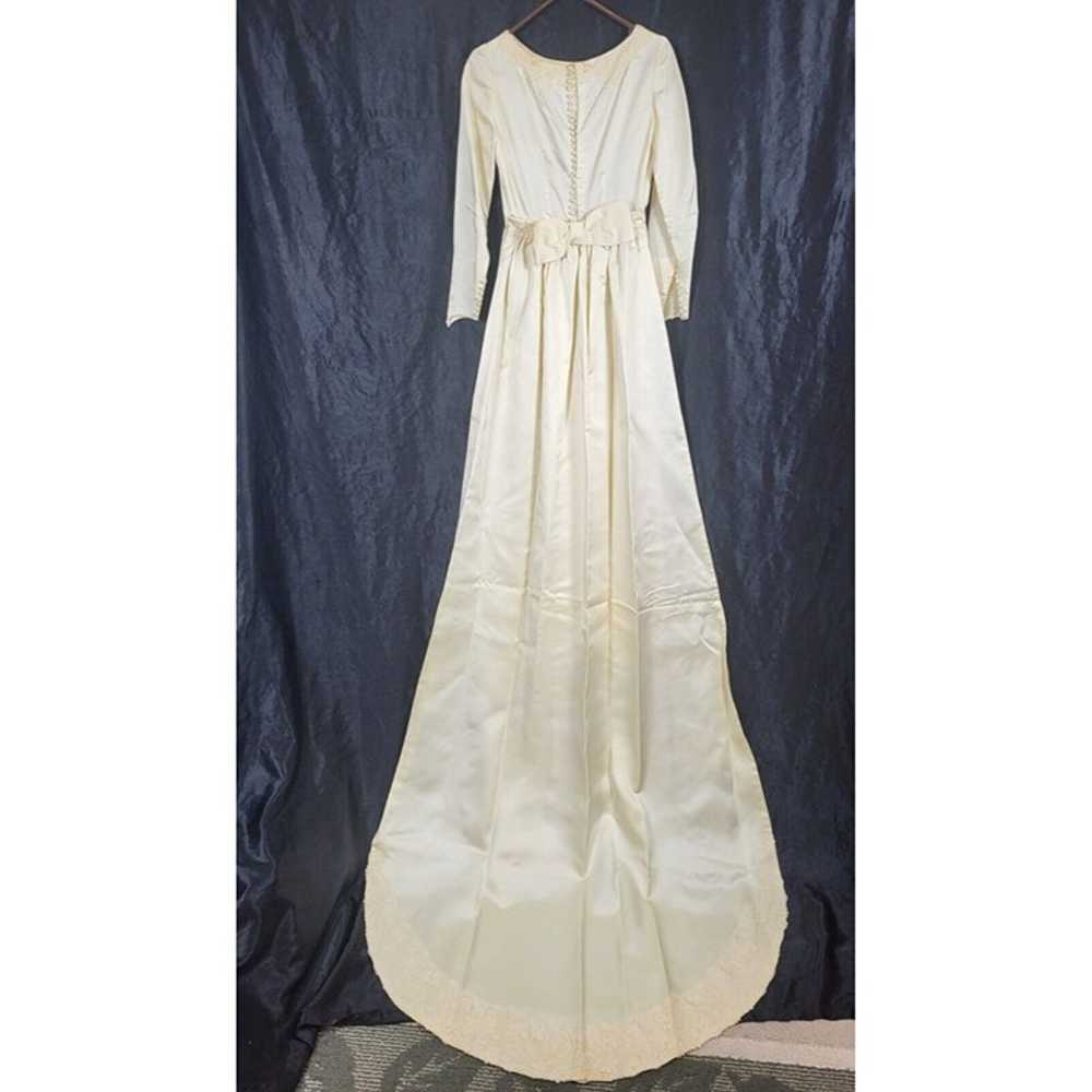 Vintage 1960s - 1970s Wedding Dress Long sleeve L… - image 1