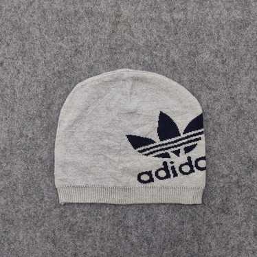 Snow best sale cap adidas