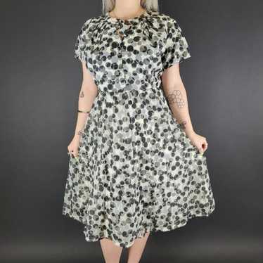 50s/60s Polka Dot Keyhole Neckline Dress - image 1