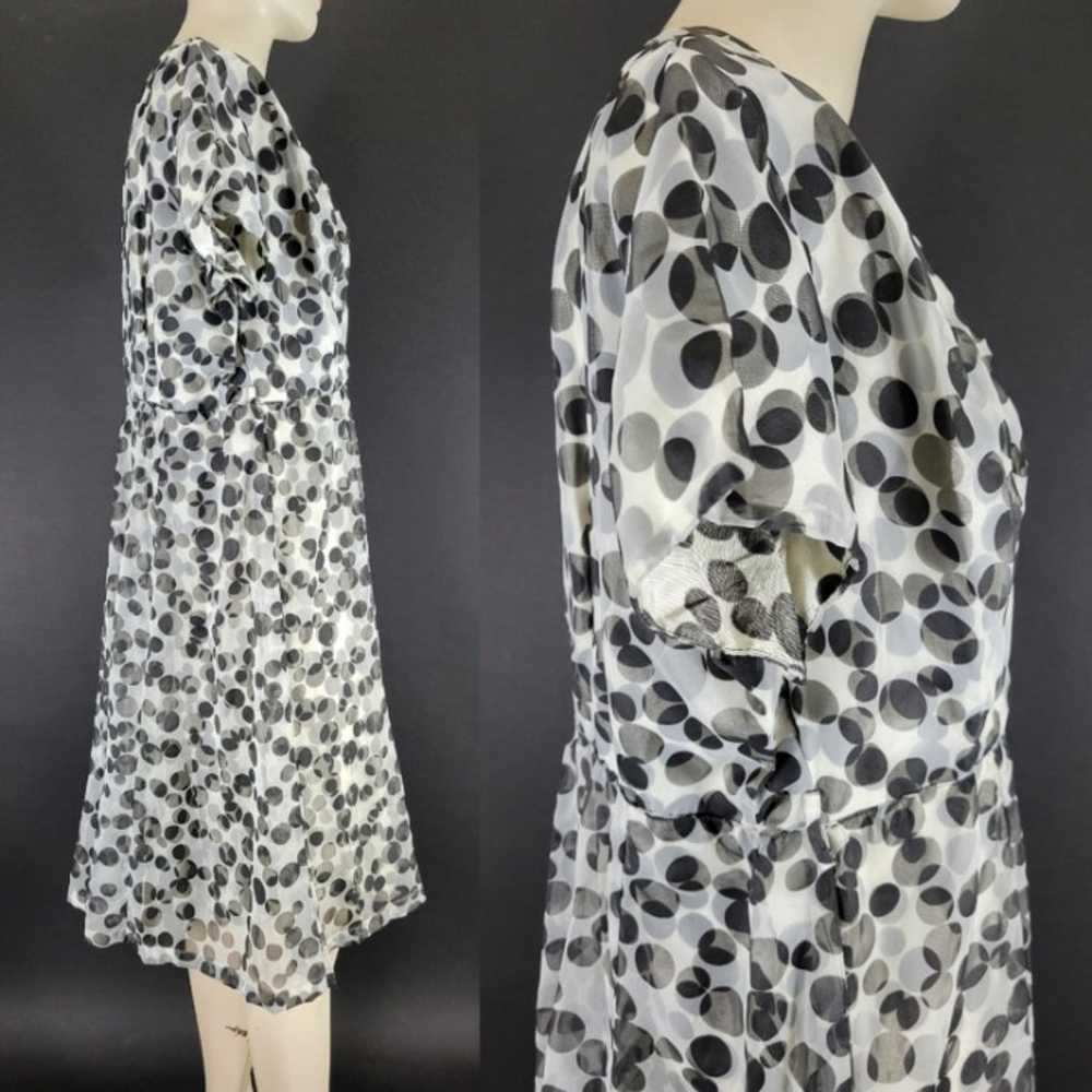 50s/60s Polka Dot Keyhole Neckline Dress - image 5