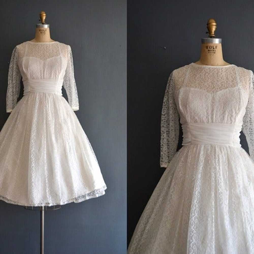 Vintage 1960's wedding dress - image 1