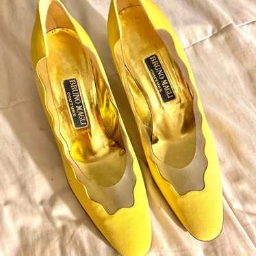 Bruno magli vintage yellow Gem