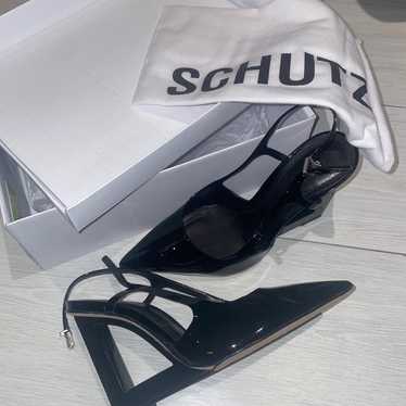 Brand new Schutz cut-out heels - image 1