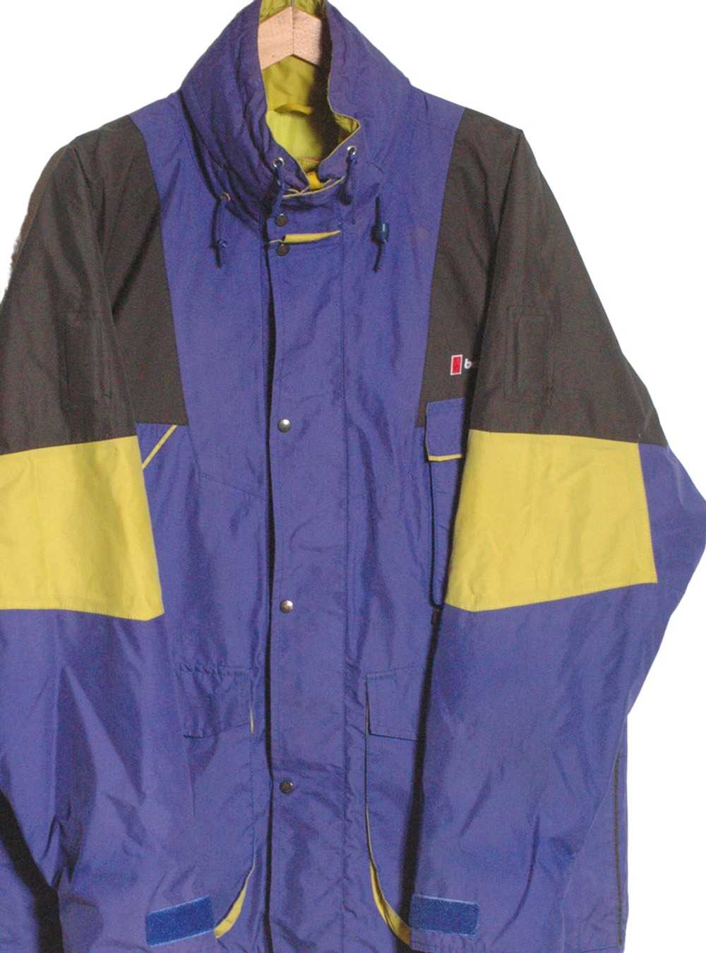 Vintage Berghaus Fall Line Gore-Tex Jacket | Size… - image 2