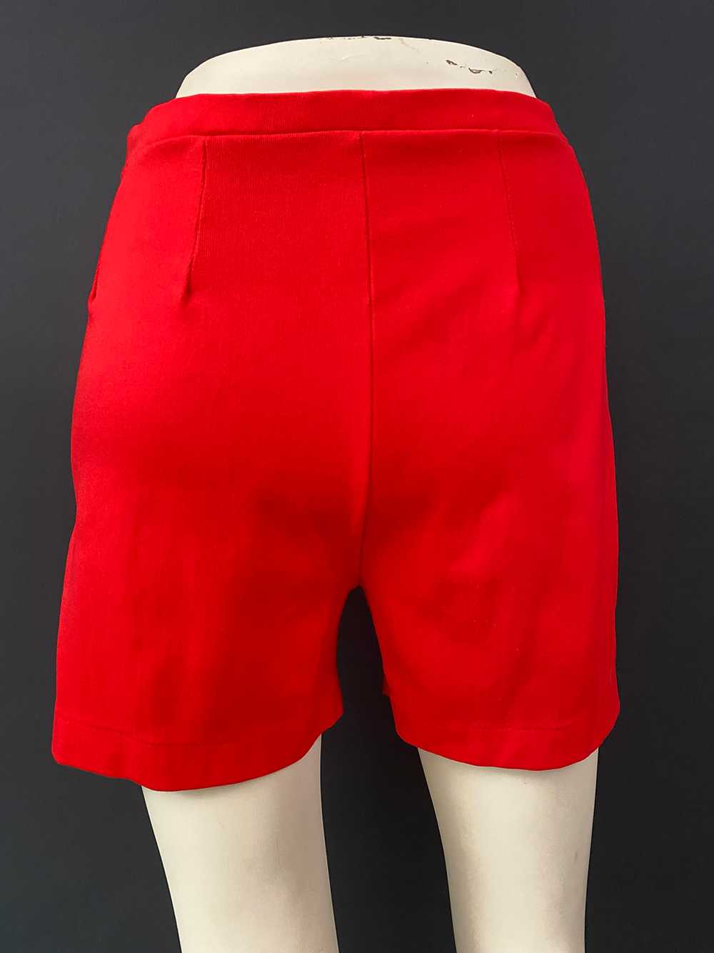 60s/70s Red Mod Pull On Shorts - image 6