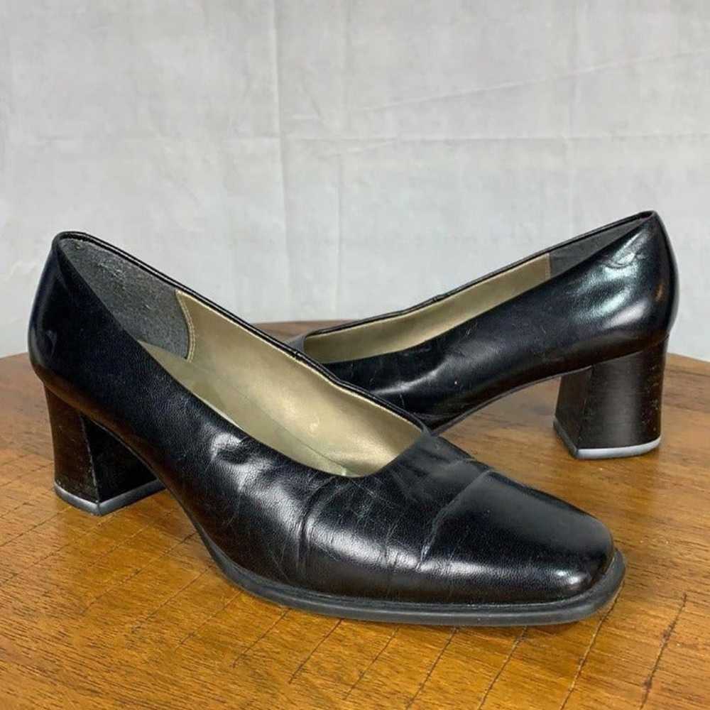 Caressa Women' Heels Size 7.5 Square Toe Slip On … - image 11