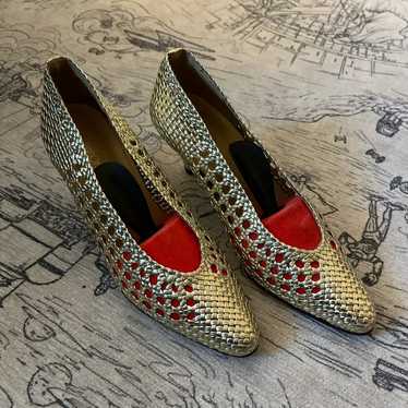 Vintage Gold Leather Woven Heels - image 1