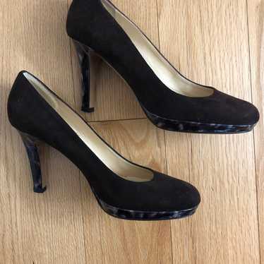 Beautiful vintage heels in - Gem