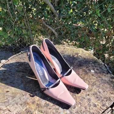 Vintage Kenneth Cole Pink Pumps/Women Pumps Size 6