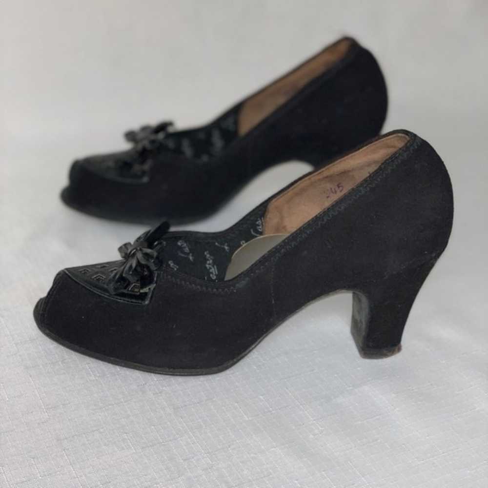 Antique 1920 Black Velvet Heel Peep Toe Pump 8 Sl… - image 5