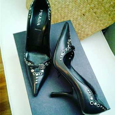 Vintage PRADA Pumps - image 1