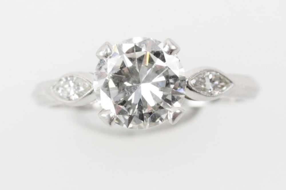 Platinum and Diamond Solitaire Ring - image 2