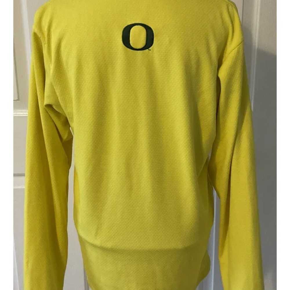 Nike Men's Vintage Nike Team Oregon Ducks shirt - image 2