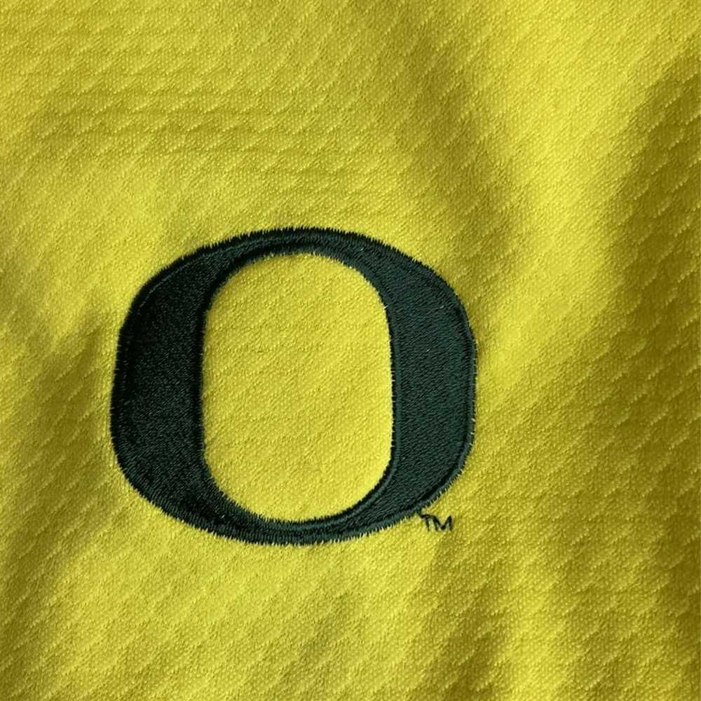 Nike Men's Vintage Nike Team Oregon Ducks shirt - image 4