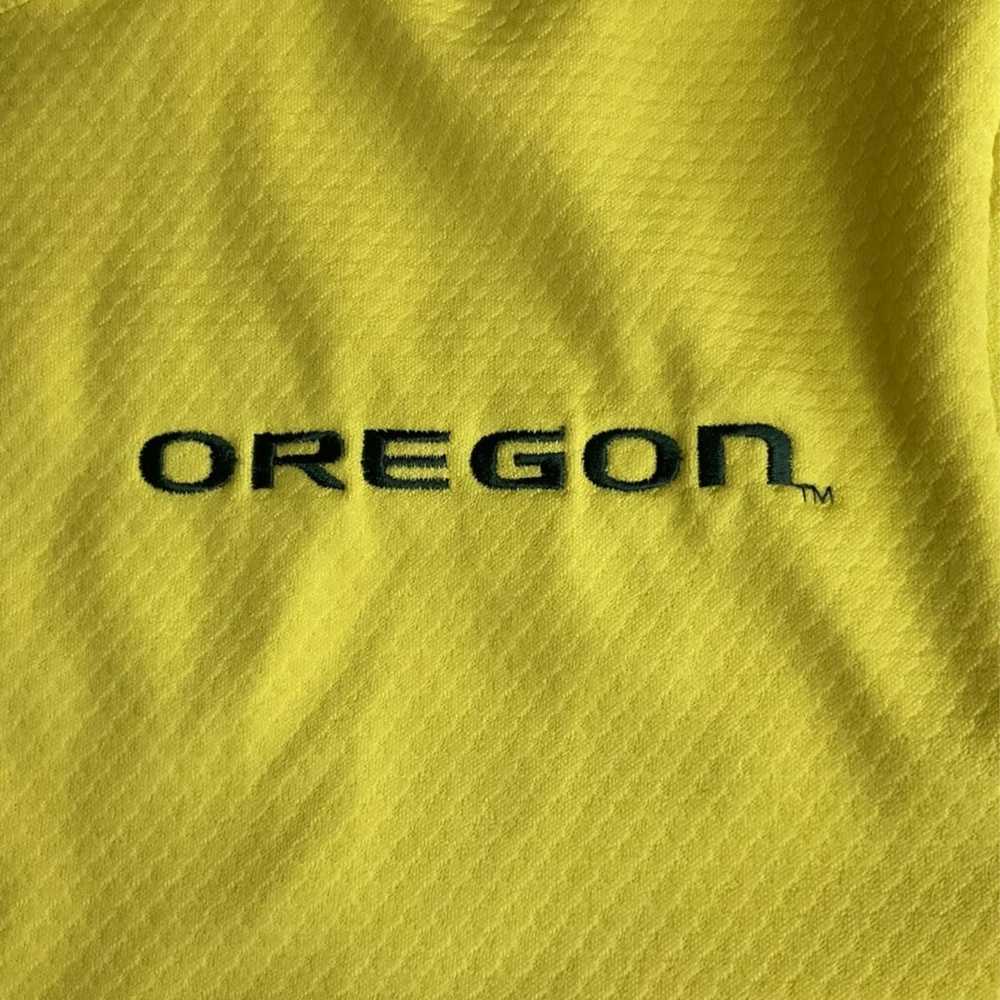 Nike Men's Vintage Nike Team Oregon Ducks shirt - image 5